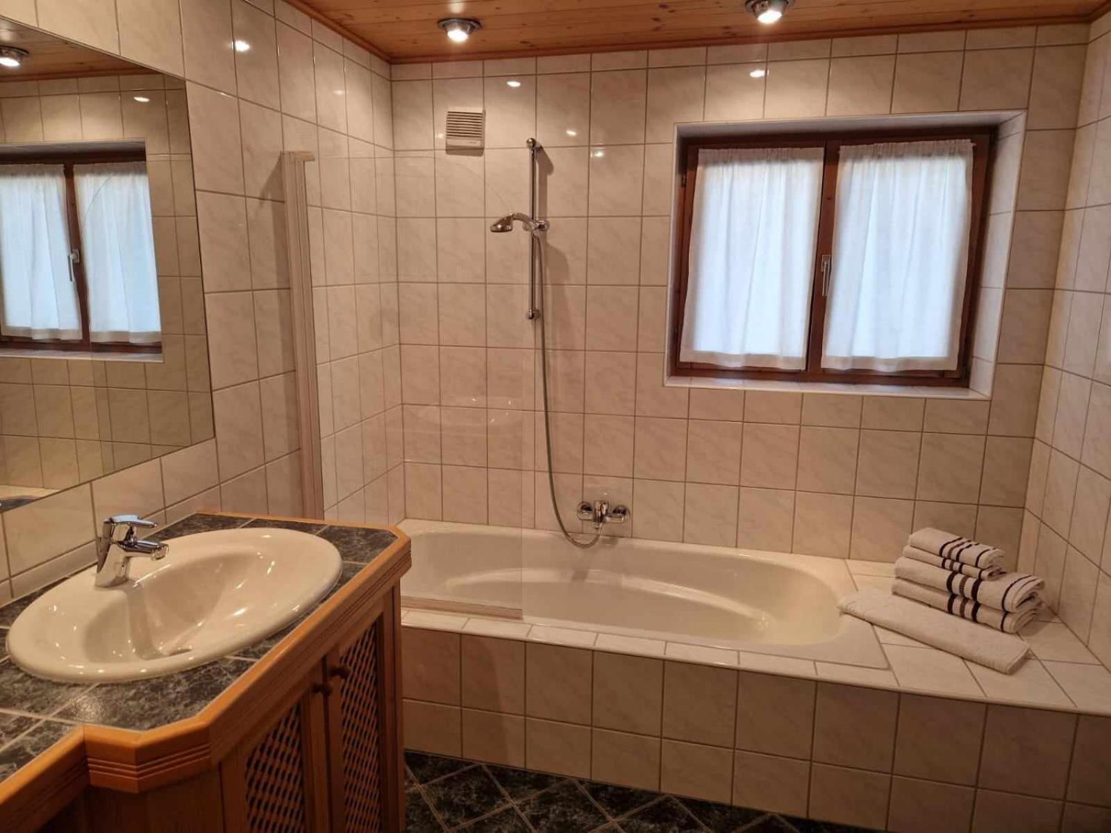 Pension Alpenrose Kitzbuhel Bagian luar foto