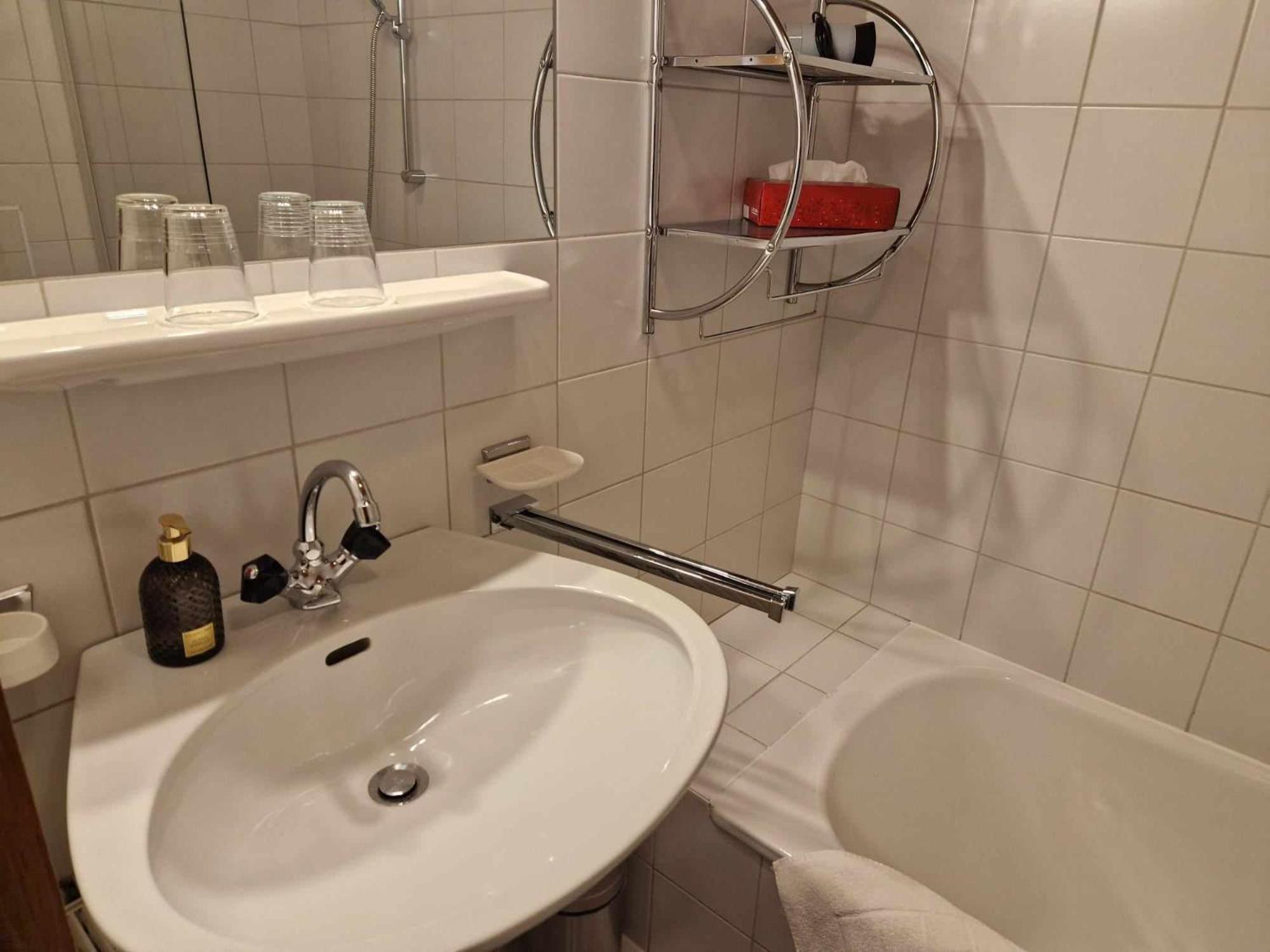 Pension Alpenrose Kitzbuhel Bagian luar foto